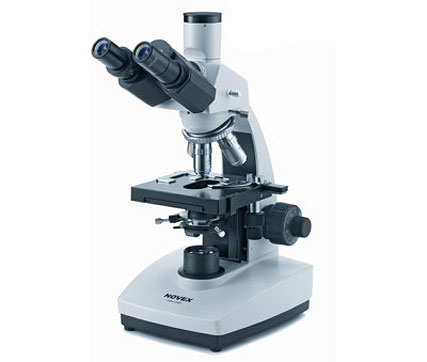 Mikroskop trinokulært